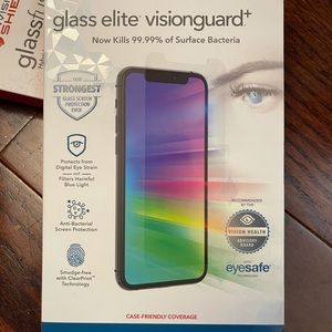 NIB Zagg glass elite visionguard screen protector iPhone 11 Pro Max/XS Max